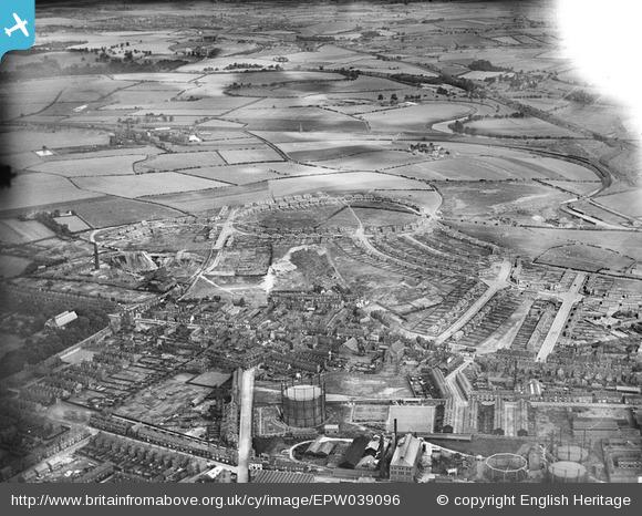 New housing estate under construction and environs, East Moor, 1932 - Britain from Above New housing estate under construction and environs, East Moor, 1932 - Britain from Above
