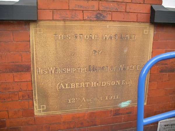 Alverthorpe WMC foundation stone, laid by the Mayor of Wakefield, 1911 Alverthorpe WMC foundation stone, laid by the Mayor of Wakefield, 1911